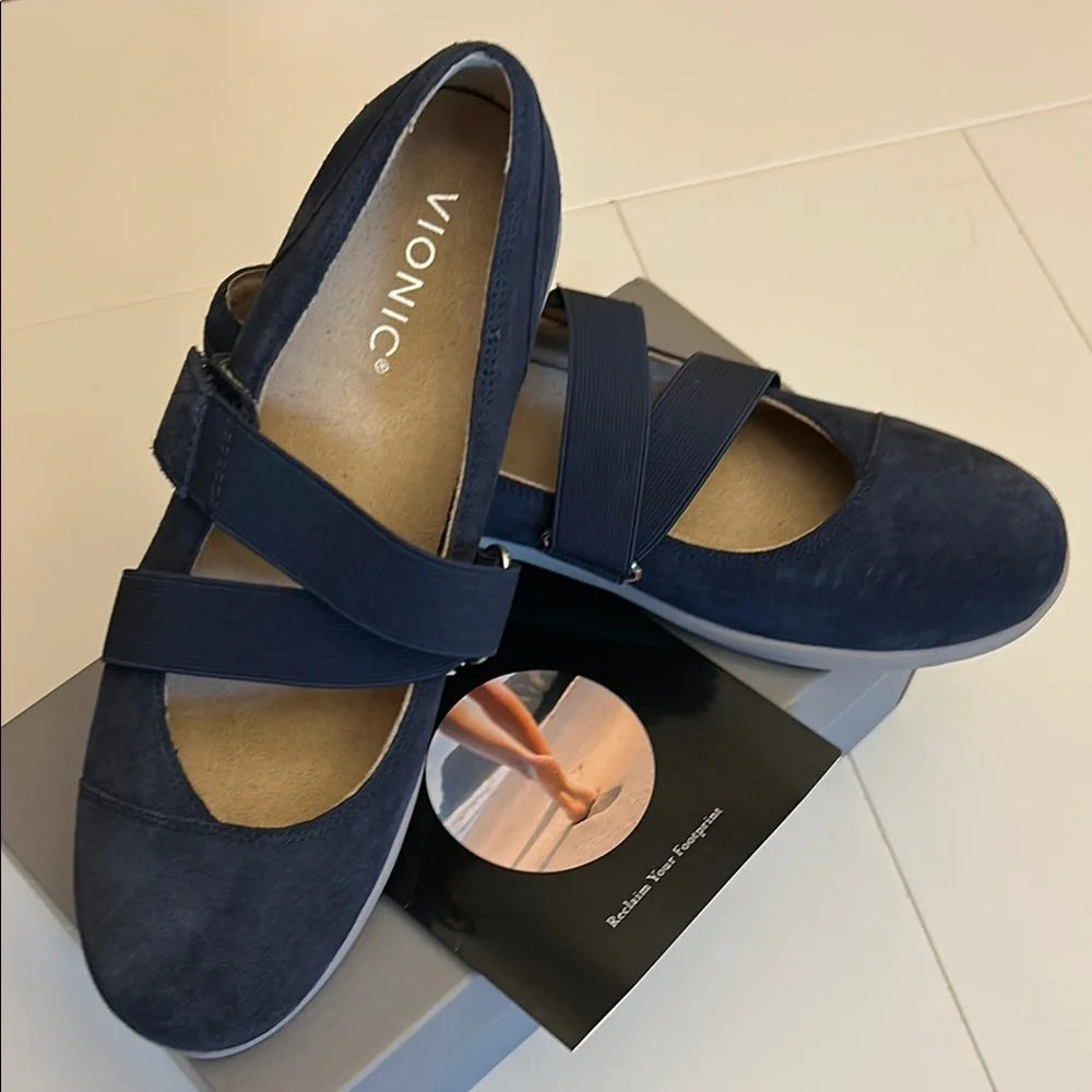 Vionic Blue suede Shelby Maryjane loafer elastic strap slip on - Picture 2 of 7